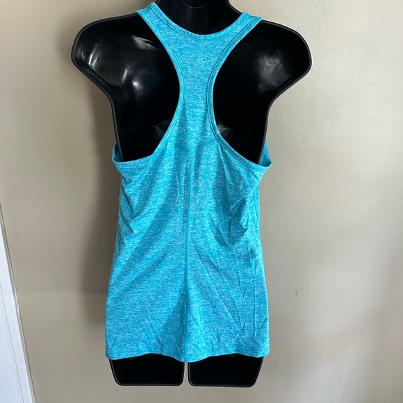 Host Pick ✨ Nike Women’s Razorback Tank - Picture 3 of 5